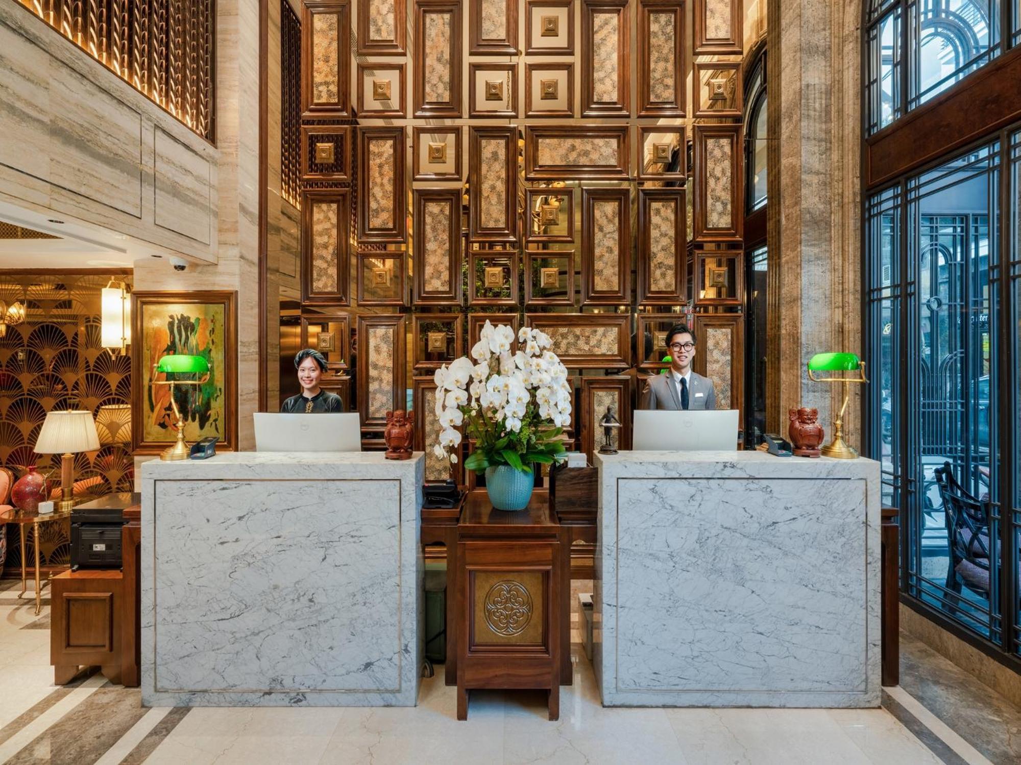 Khách sạn Peridot Gallery Classic 4*